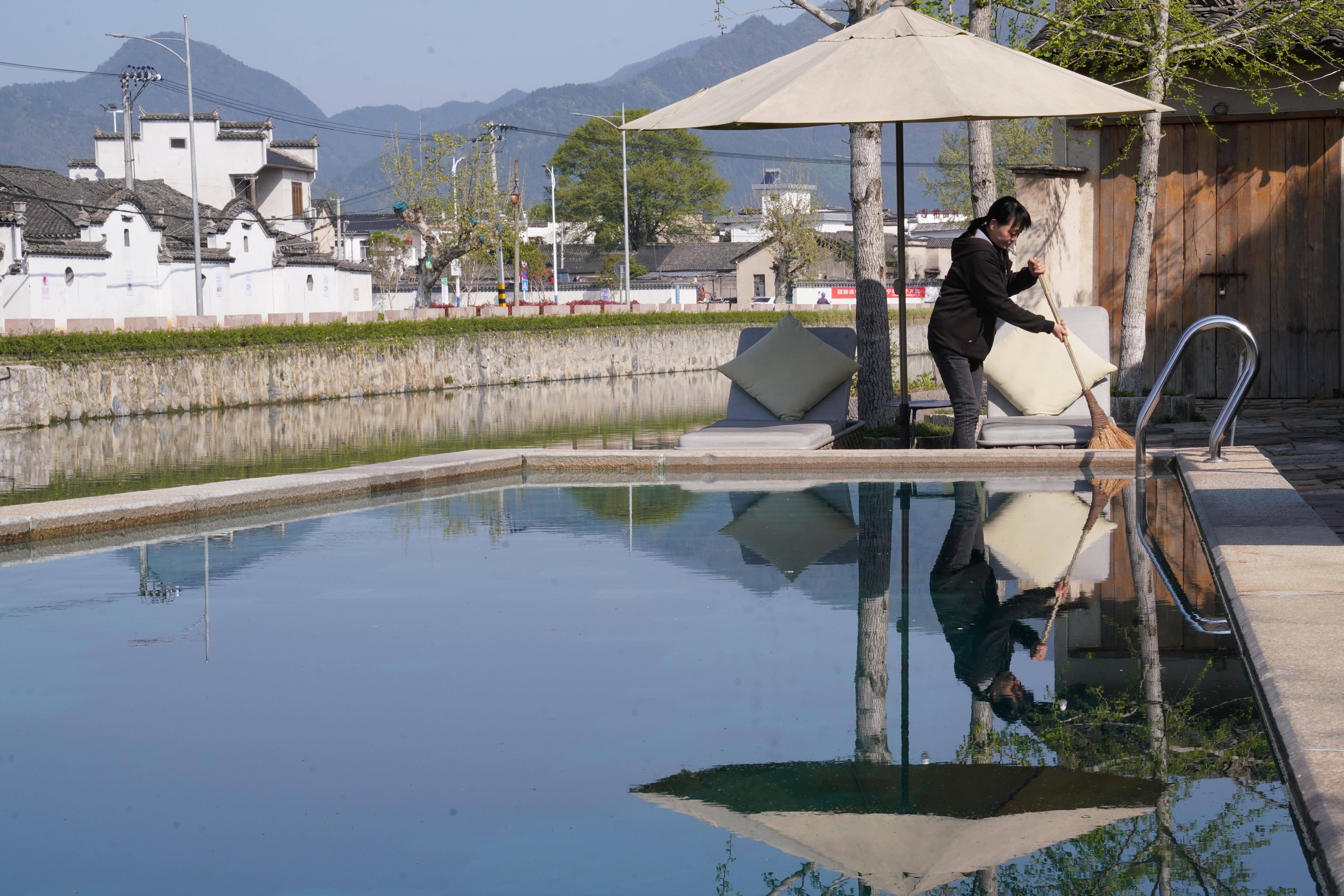（乡村行・看振兴）湖北五峰：生态民宿“串”起增收致富链