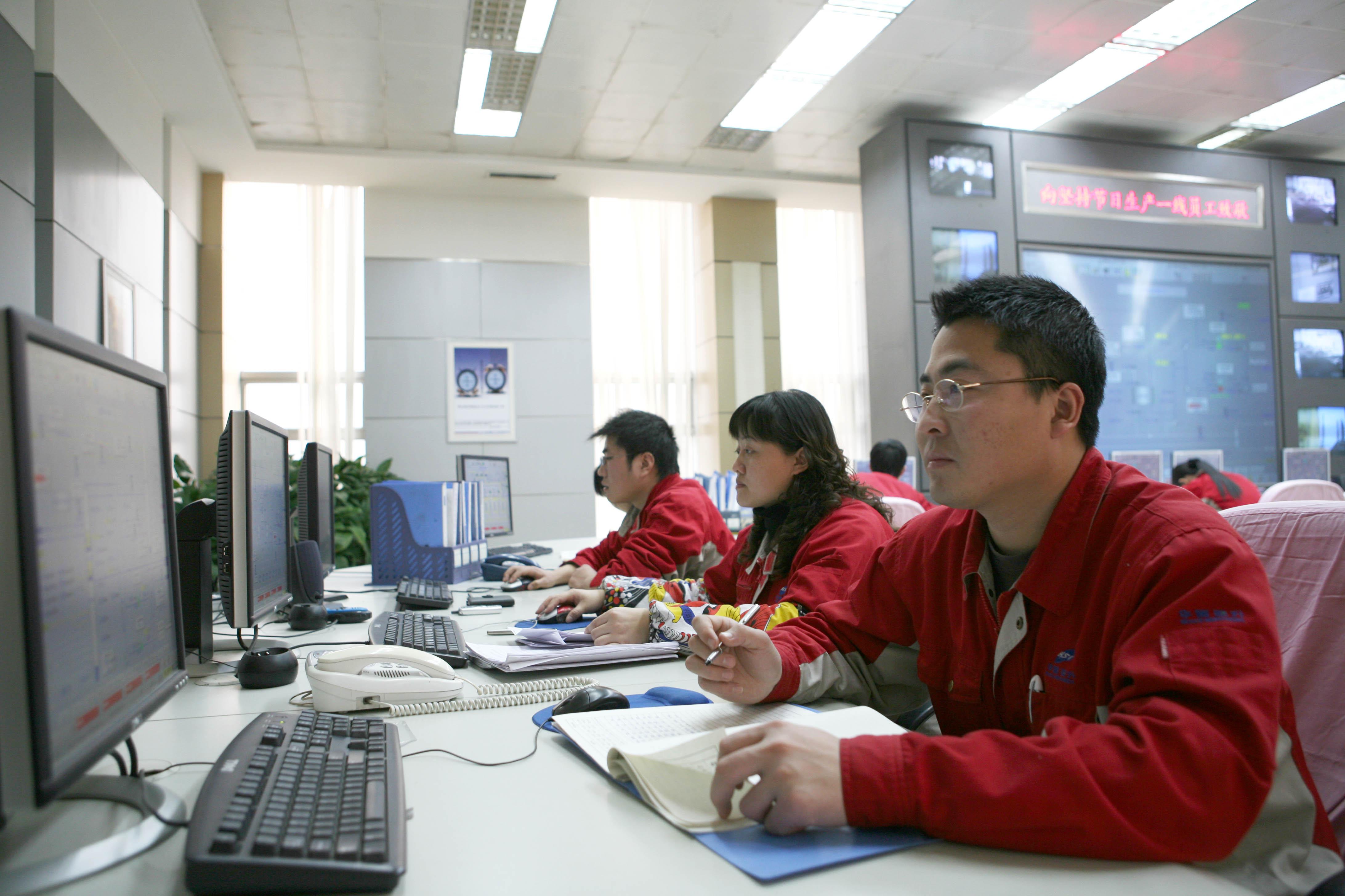 春晖智控：春晖仪表为公司参股公司，目前其未与Space X有相关合作