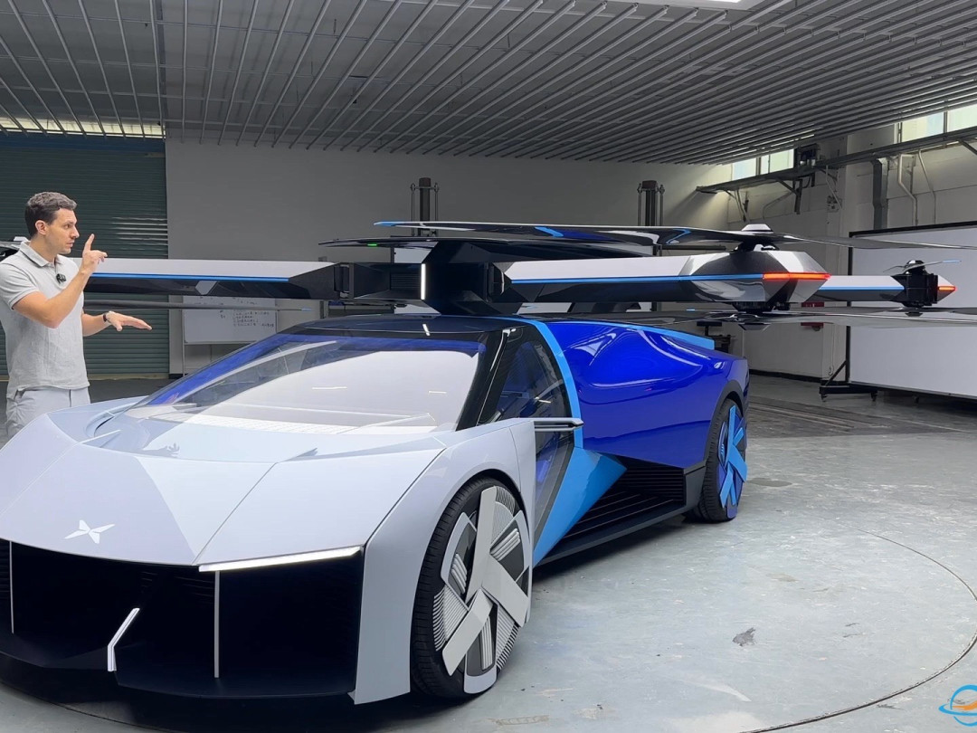 瞄准低空经济“载物” 高校发布“鲲鹏2号”飞行汽车