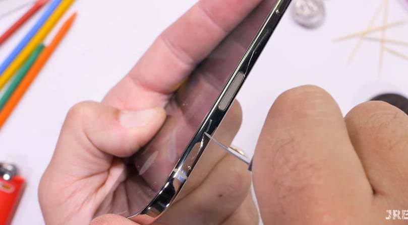 上市三个月,iPhone Air有渠道“降价”2000元!客服回应