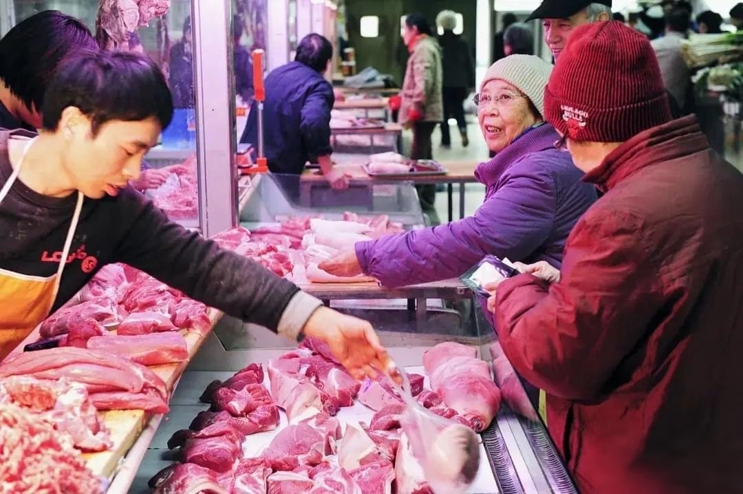 中国资产，深夜拉升