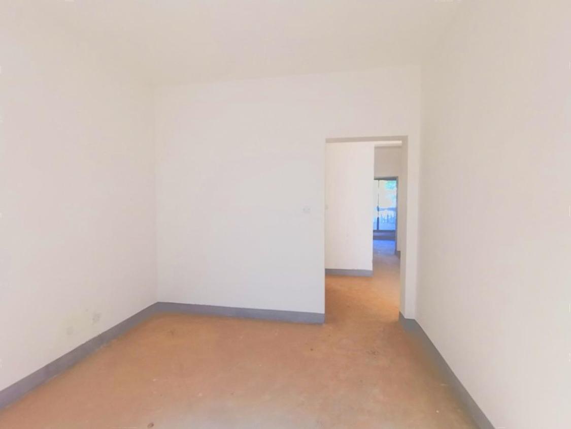 再现上市公司卖房！渝开发拟出售177套住宅资产：挂牌底价2.51亿元，若成交预计增利近1800万元