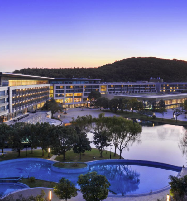 一汽旗翼增资项目延期：拟募资4亿元，富奥、富维股份斥资3亿元认购