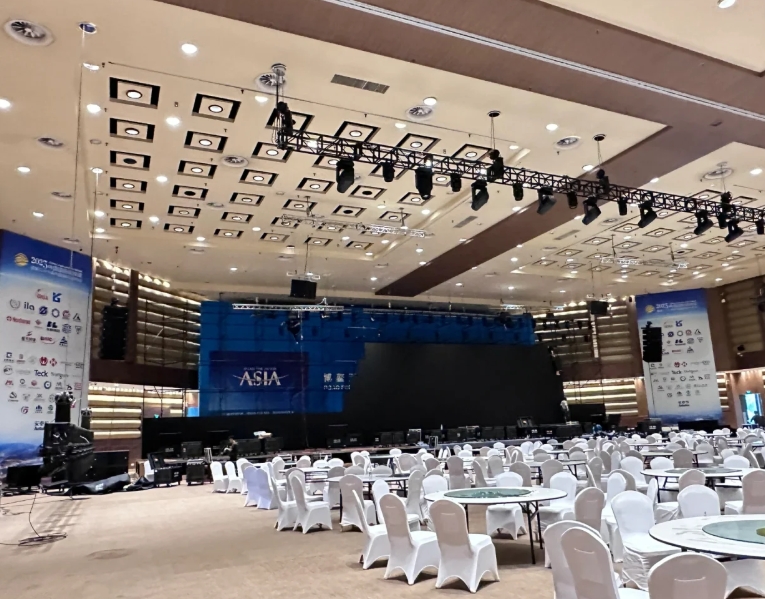 双场无人机表演秀闪耀博鳌东屿岛，点亮博鳌之夜