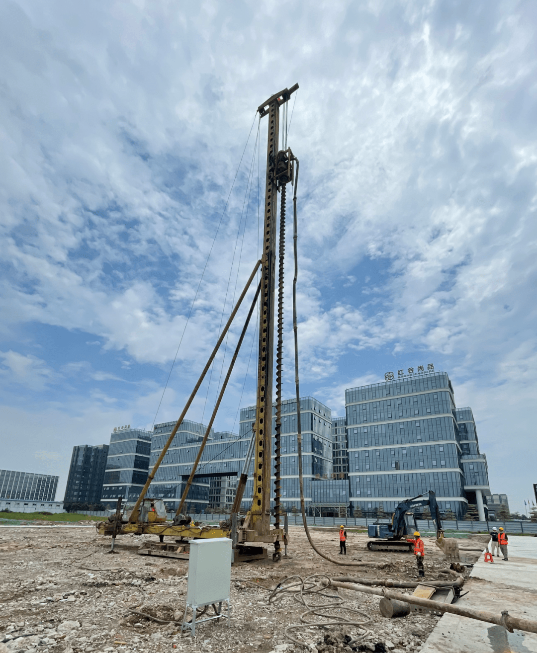 崧盛股份:2025年第四季度启动储能核心部件业务前端工序自运营试产,目前已基本跑通