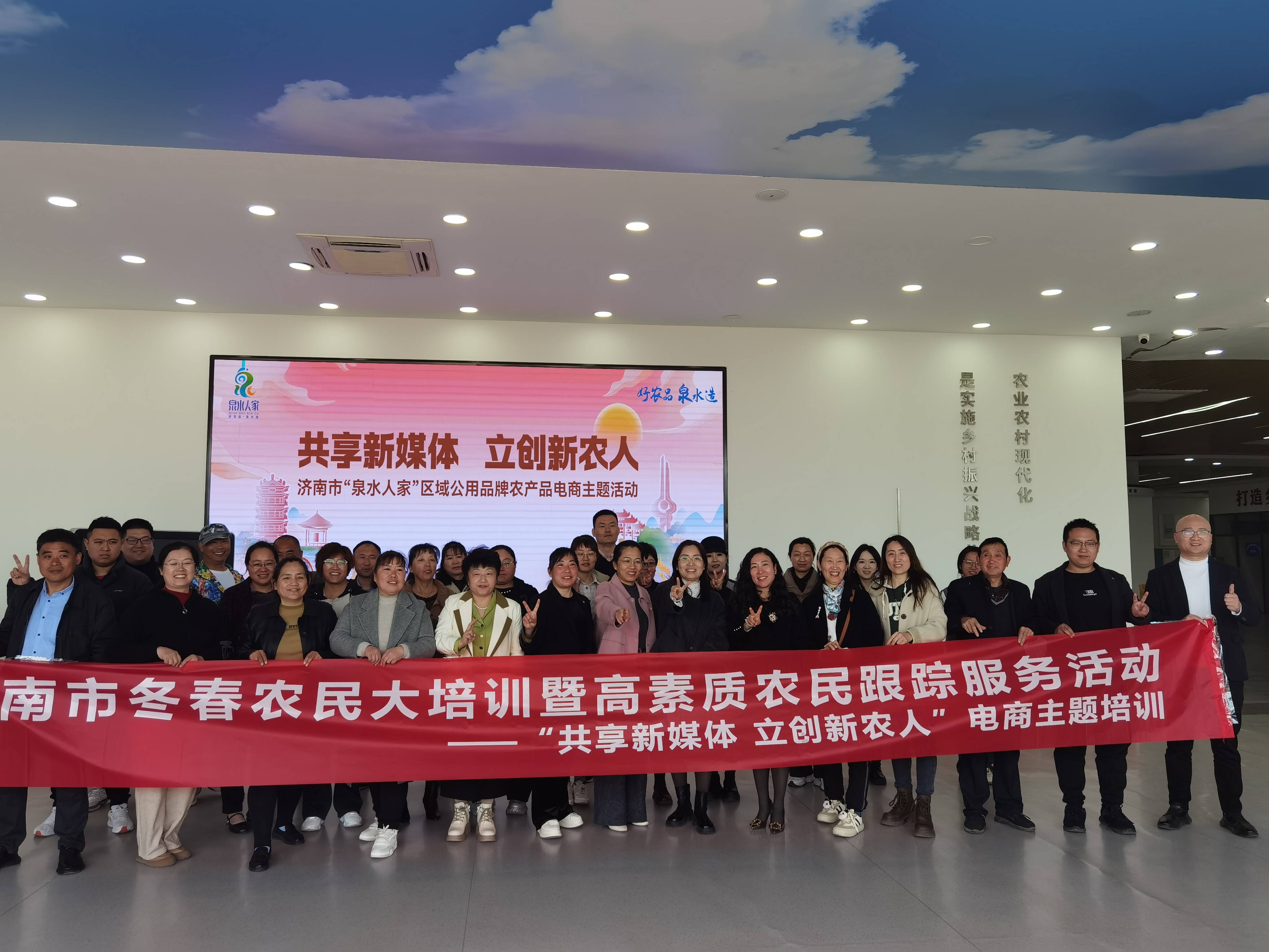 人社部：今年将深入开展大规模职业技能提升培训、补贴性培训1000万人次以上