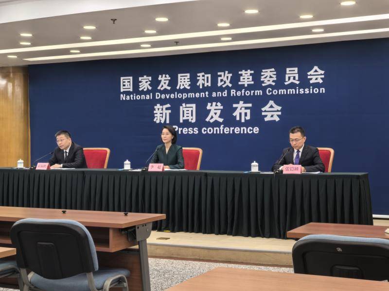国家发展改革委社会司:“十五五”将探索延长义务教育年限