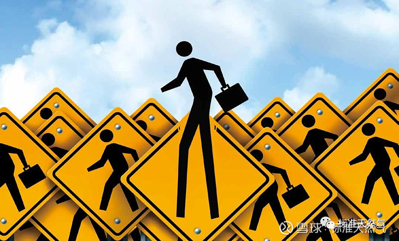 盛美上海上演“左手募资、右手减持”，业绩增长减速，支柱业务量增价跌