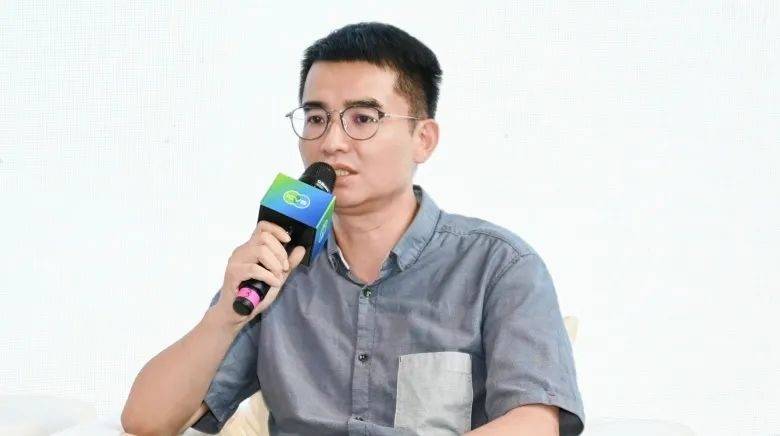 光庭信息：公司扩大发展海外业务以寻求汽车智能化增量市场的业务订单是目前公司的业务战略之一