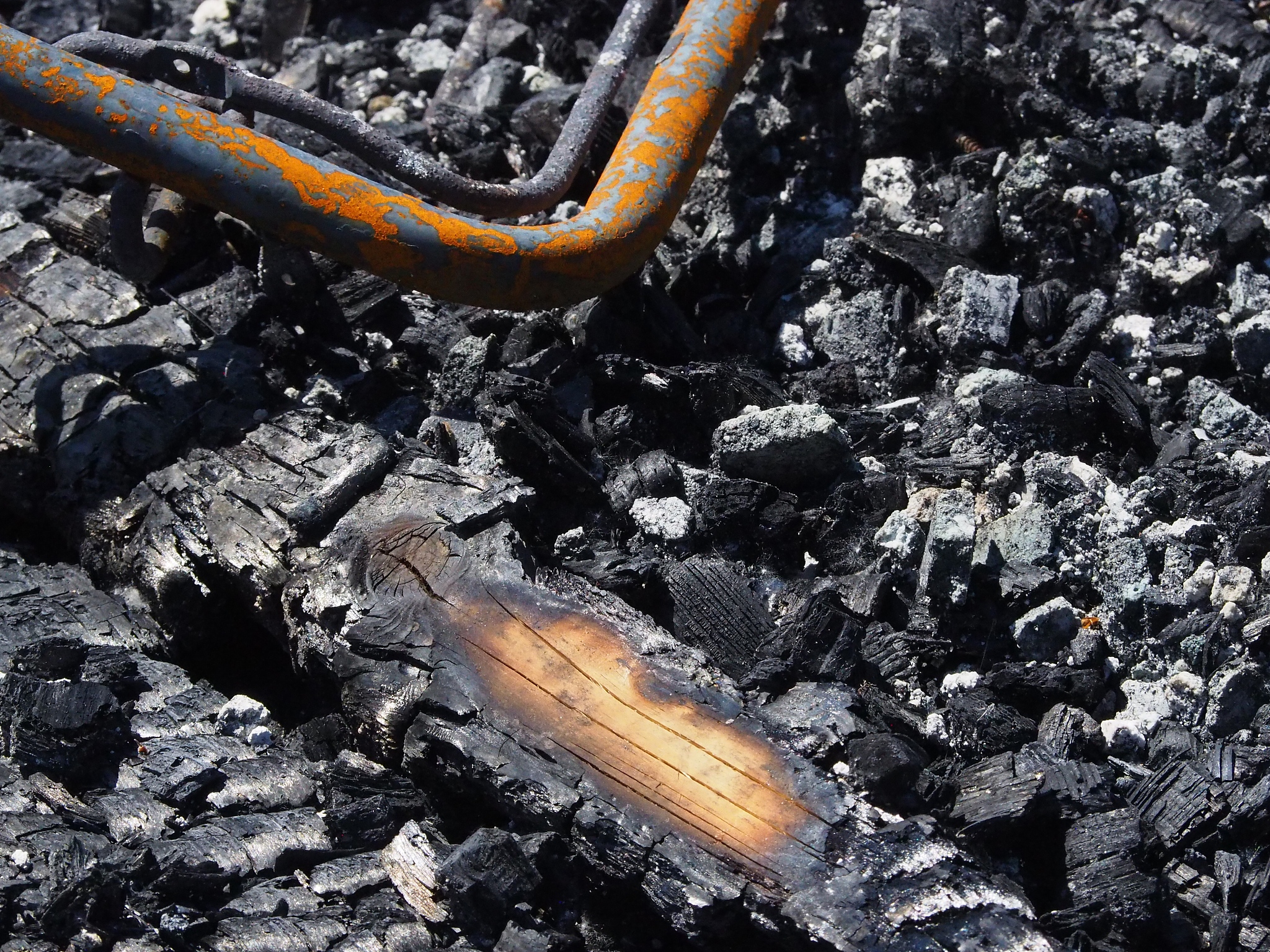 4月2日川能动力涨停:锂矿/碳酸锂,固废处理,环保概念热股