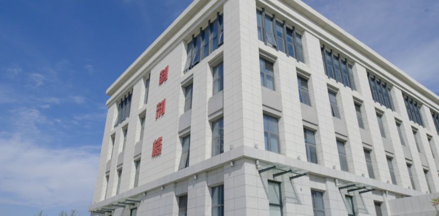 国家药监局局长黄果在北京调研检查节前药品监管工作